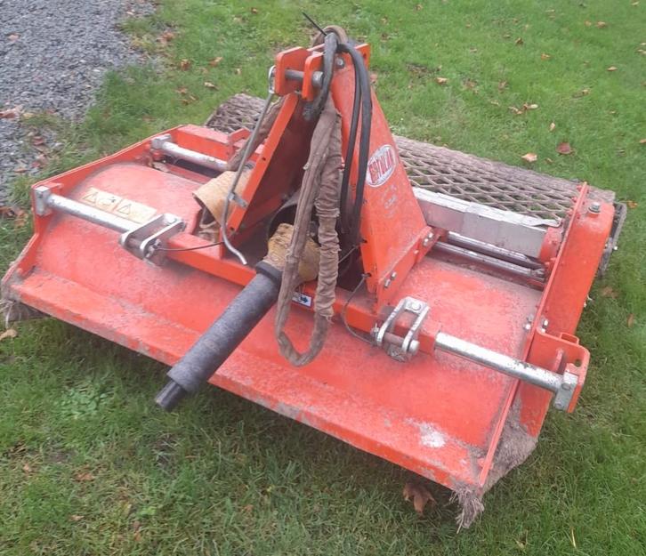 FREES COSMO  & OVERTOPFREES ORTOLAN, Zakelijke goederen, Landbouw | Werktuigen, Ophalen