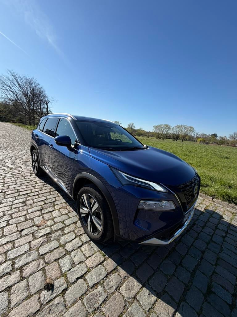 Nissan X trail Tekna +  4x4. 213pk, Auto's, Nissan, Automaat, Zwart, Blauw, 7 zetels