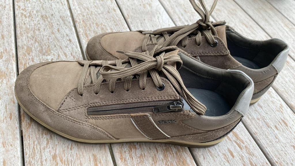 Herenschoenen Geox met Rits , Maat 43 in heel goee staat, Ophalen of Verzenden, Zo goed als nieuw