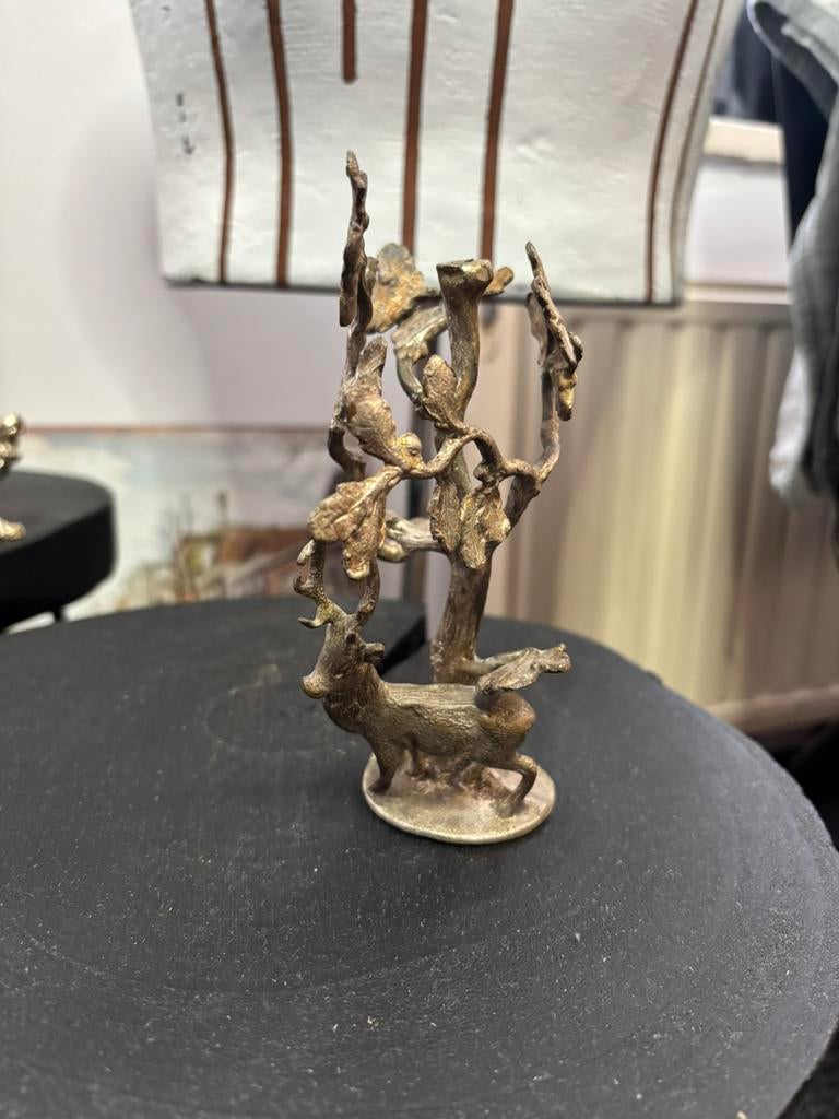 Vintage Metalen Hertenbeeldje onder Boom., Ophalen of Verzenden, Brons