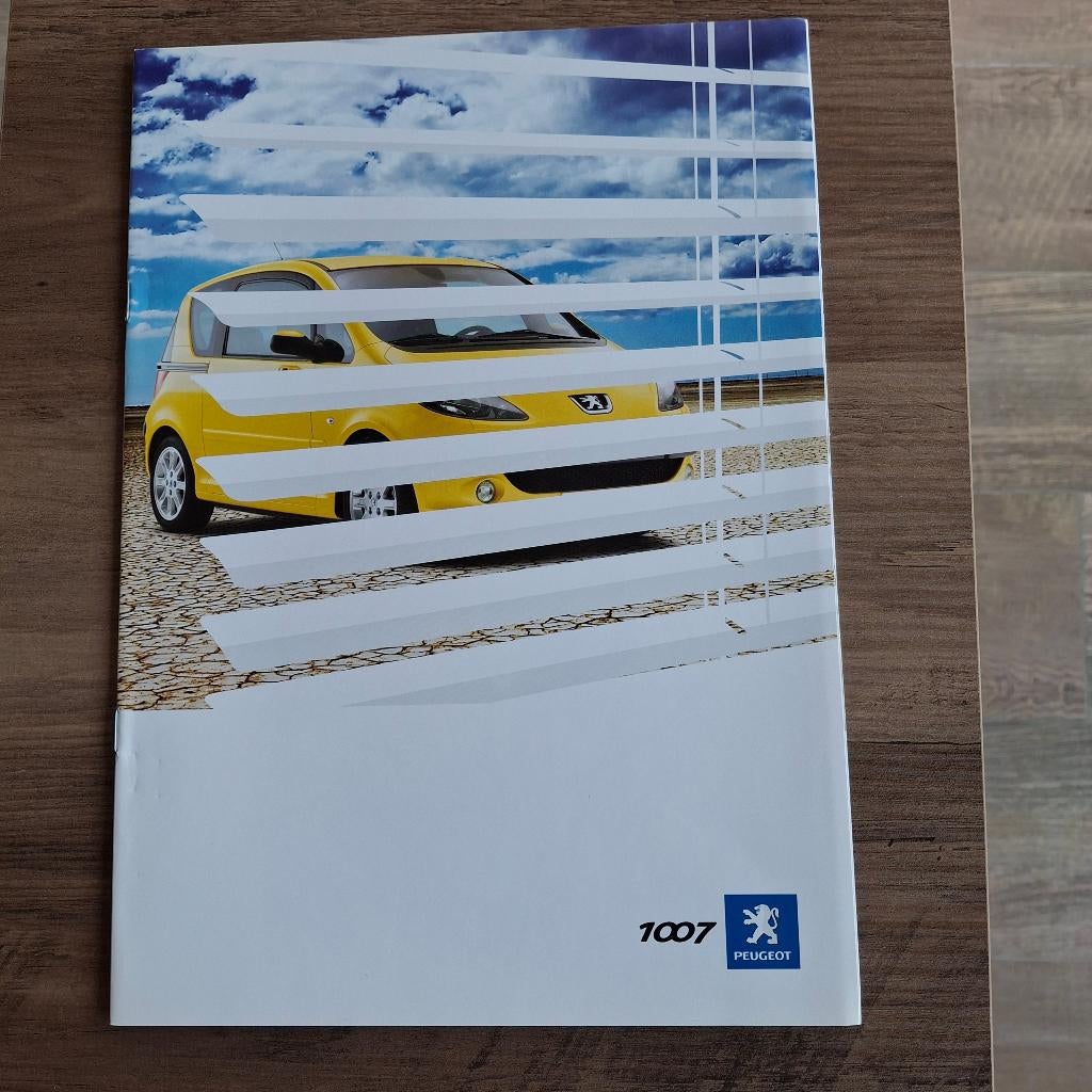 PEUGEOT 1007    10/2004, Livres, Autos | Brochures & Magazines, Enlèvement ou Envoi, Neuf, Peugeot