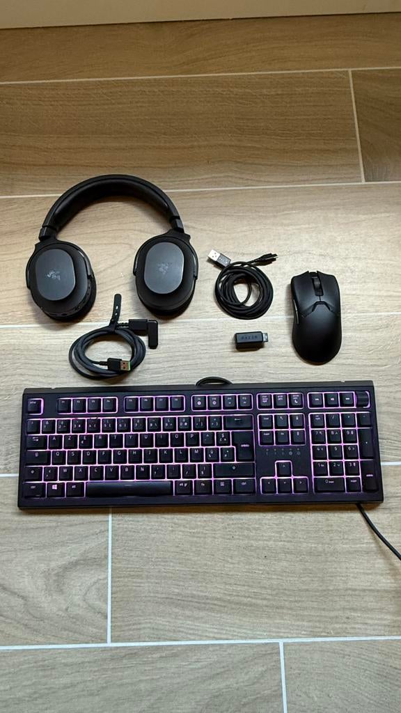 Razer gaming set Viper V2 Pro + Barracuda + RGB keyboard, Computers en Software, Rechtshandig, Muis, Gaming muis, Ophalen of Verzenden