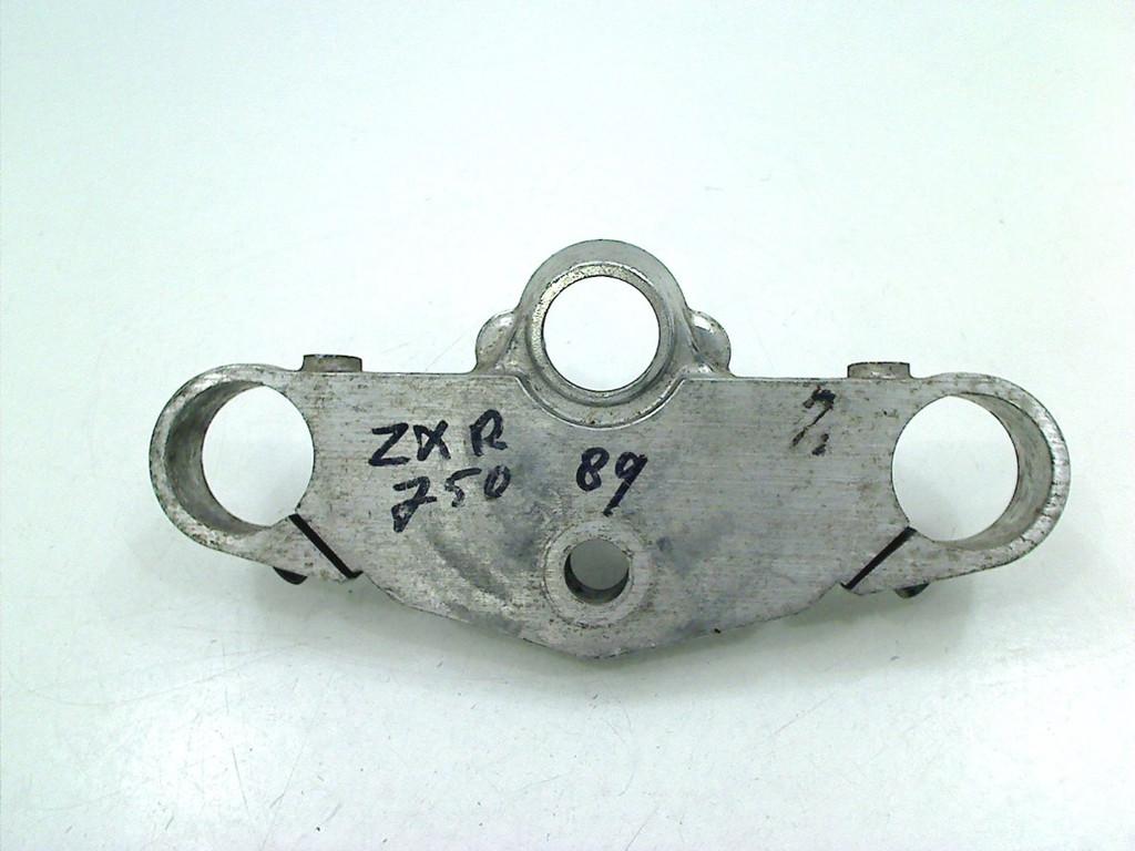TOP YOKE TROIS POINTS ZXR 750 1989-1990 (ZXR750 ZX750H), Motos, Dhr. S. di Majo, Utilisé, Info@cama-motorparts.nl, P.J. Troelstraweg 8 8
3144 CX  MAASSLUIS, NL