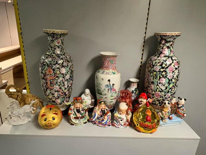 Chinese vazen en beeldjes, Antiquités & Art, Antiquités | Vases, Enlèvement