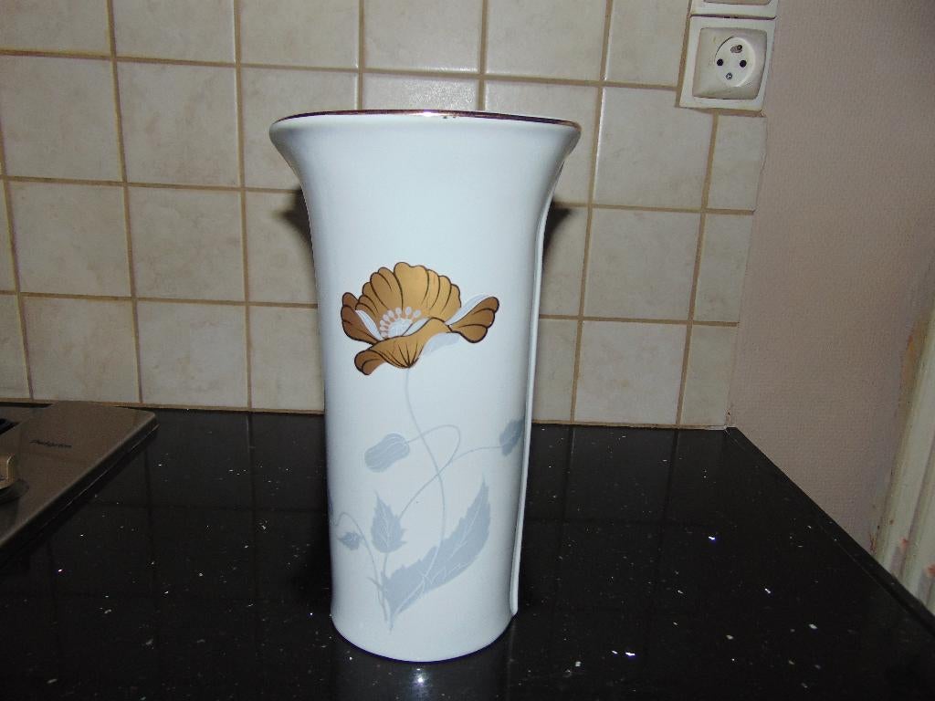 Vaas 'Porcelanas Del Ampurdan' 25 cm, Moins de 50 cm, Enlèvement ou Envoi, Poterie ou Porcelaine, Utilisé