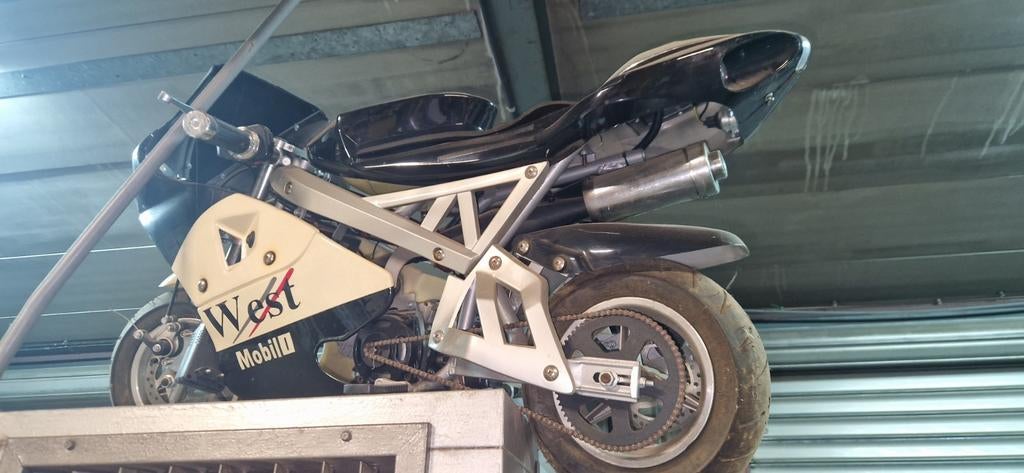 Pocket bike 49cc. 2takt, Fietsen en Brommers, Minibikes, Midibikes en Pitbikes, Ophalen