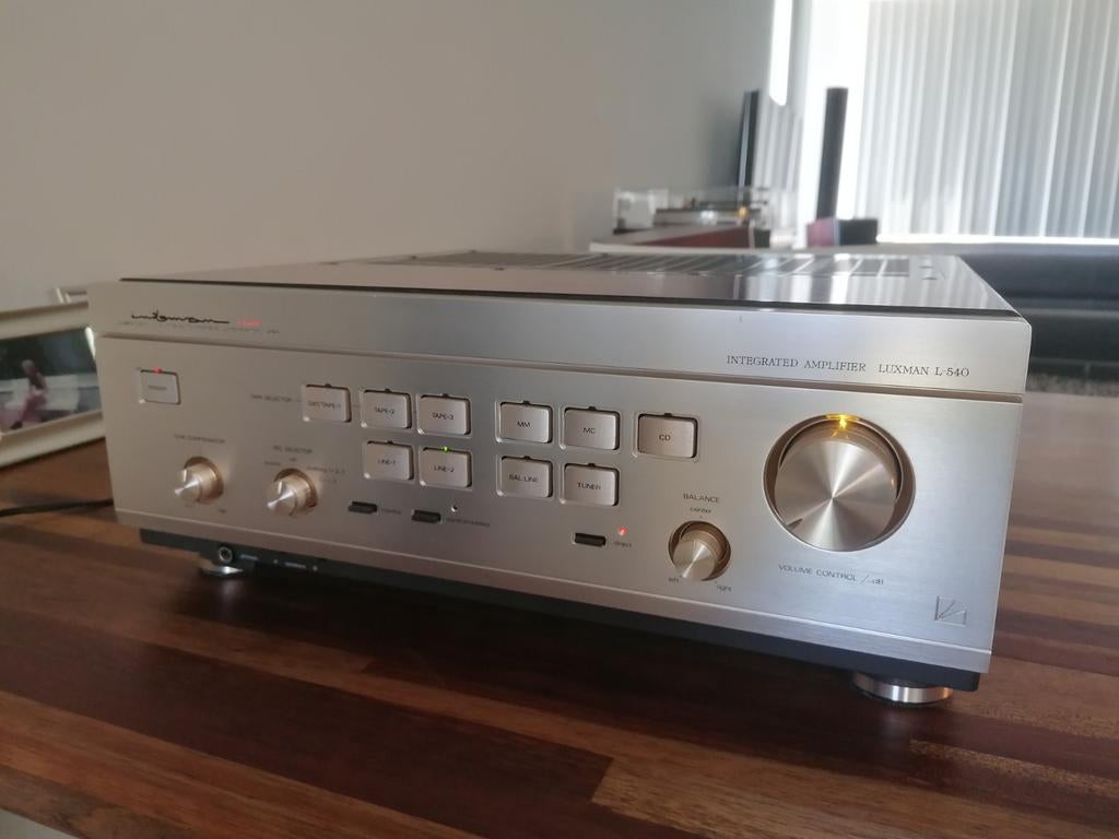 Luxman L 540, near mint, Zo goed als nieuw, 120 watt of meer, Stereo, Ophalen