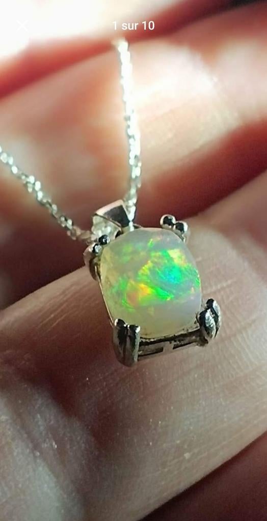 Pendentif en argent massif avec opale naturelle, Neuf, Enlèvement, Avec pierre précieuse, Argent