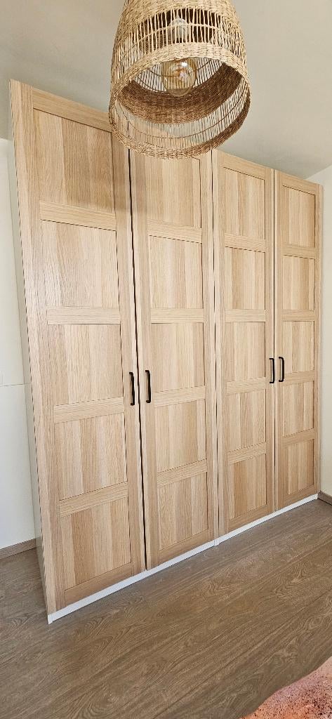 Kleerkast, Ophalen, Met deur(en), Gebruikt, 200 cm of meer