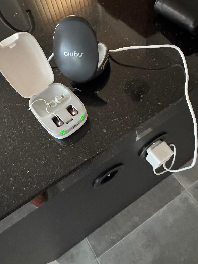 electr; apparat-persoollijke  hoorapparaten, Enlèvement