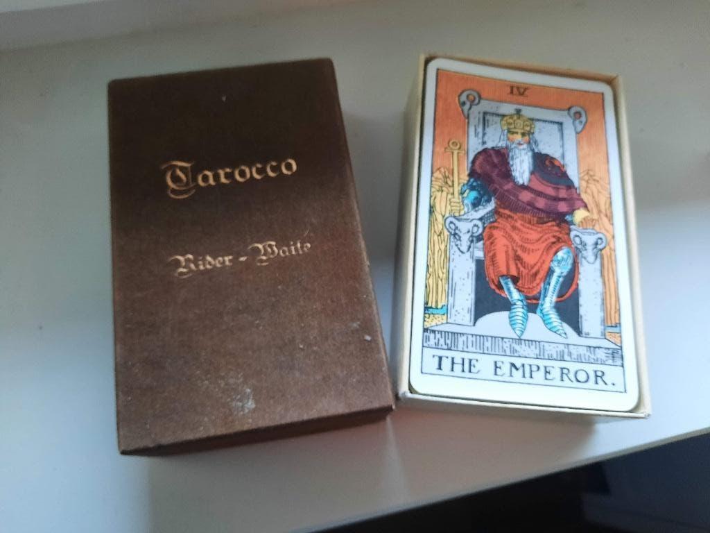 Tarotkaarten (2 sets) met handleiding - vintage, Ophalen of Verzenden, Gelezen, Achtergrond en Informatie