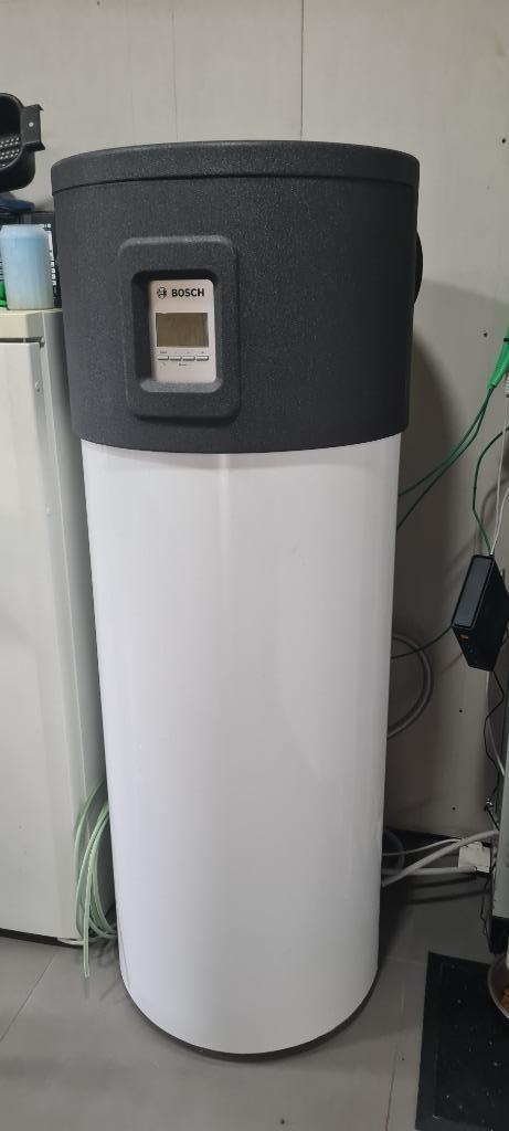 Bosch CS4000DW 200-1 warmtepomp boiler  NIEUW, Doe-het-zelf en Bouw, Chauffageketels en Boilers, Nieuw, Boiler, 100 liter of meer