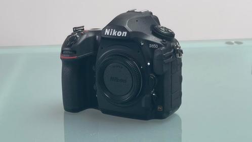 Nikon D850 body + extras, Audio, Tv en Foto, Fotocamera's Digitaal, Zo goed als nieuw, Nikon, Ophalen of Verzenden