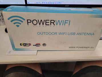 Powerwifi wifi antenne met router ( zelden gebruikt)