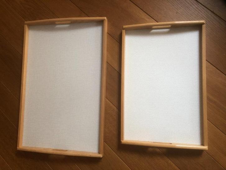 Vintage dienbladen (groot model 20€ / klein model 15€), Huis en Inrichting, Woonaccessoires | Dienbladen, Ophalen