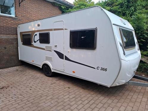 Carado 366 stapelbed 5 -6 persoons, Caravans en Kamperen, Caravans, Bedrijf, tot en met 6, 1000 - 1250 kg, Rondzit, Carado, Stapelbed