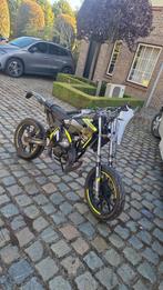 GEZOCHT ! Sherco smr 50 sm 50 demper, Fietsen en Brommers, Ophalen