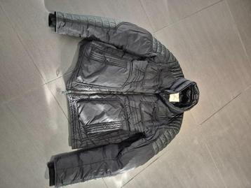 Jas moncler, Enlèvement, Comme neuf