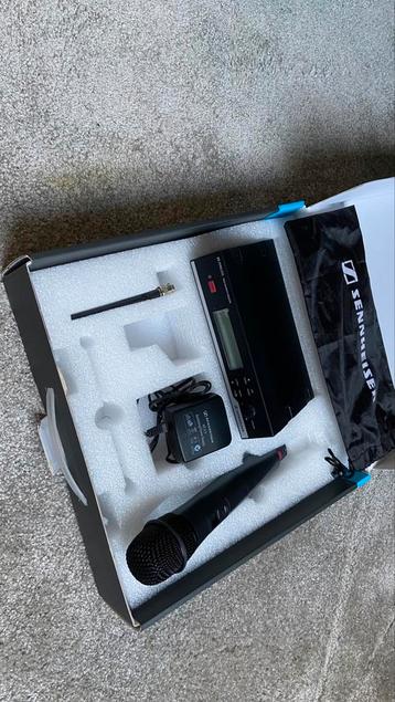 Draadloze microfoon sennheiser freeport vocal beschikbaar voor biedingen