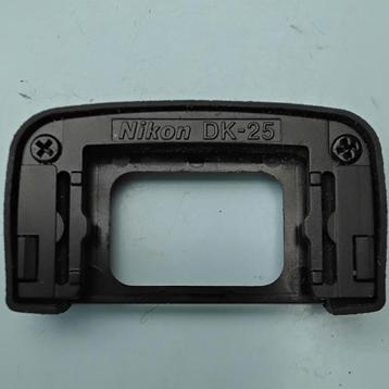 Nikon DK-25 Oogschelp (origineel nikon), Audio, Tv en Foto, Fotocamera's Digitaal, Ophalen of Verzenden, Zo goed als nieuw, Nikon