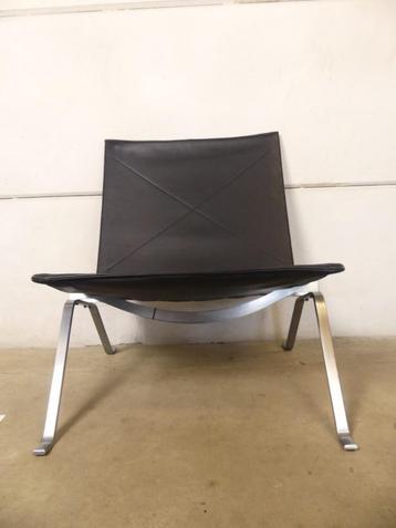 Fritz Hansen PK 22, Enlèvement