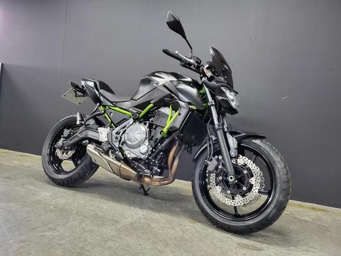 KAWASAKI Z 650 28/05/2019 12908 KM, Motos, Motos | Kawasaki, Entreprise, Naked bike, plus de 35 kW, 2 cylindres, Enlèvement ou Envoi