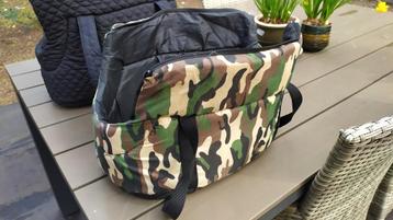 Honden draagtas 40cm, 1x zwart en 1x camouflage.  beschikbaar voor biedingen