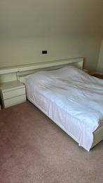 2 persoons bed, Huis en Inrichting, Slaapkamer | Complete slaapkamers, Ophalen, Zo goed als nieuw, Tweepersoons