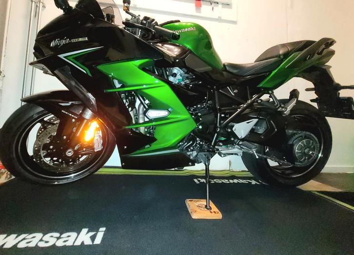 Kawasaki H2 SX SE 2022 (NL kenteken), Motos, Motos | Kawasaki, Particulier, Enlèvement