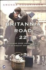Amanda Hogdkinson Road 22 Boek 384 blz roman wereldoorlog, Hodgkinson, Ophalen of Verzenden, Zo goed als nieuw