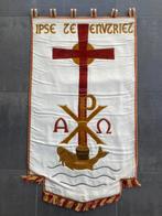 Vaandel uit kapel klooster (100cm op 56 cm), Antiek en Kunst, Ophalen of Verzenden