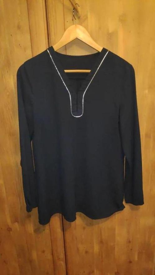 Donkerblauwe blouse Esprit, Kleding | Dames, T-shirts, Zo goed als nieuw, Maat 38/40 (M), Ophalen of Verzenden