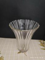 Vase en cristal, Ophalen