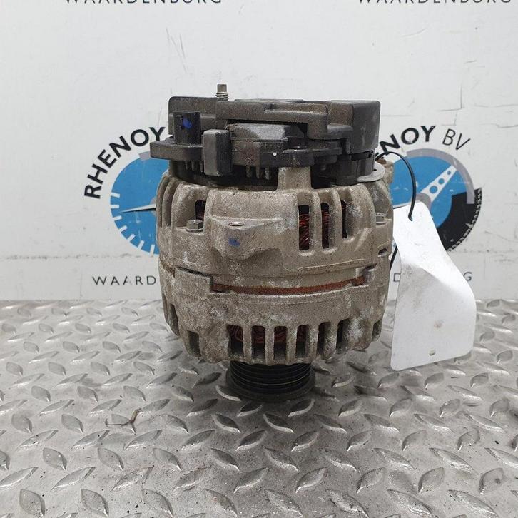 RENAULT CLIO [ALTERNATOR] 2010, Auto-onderdelen, Motor en Toebehoren, Gebruikt, ARN erkend, Stiba lid, Erkend duurzaam, Ophalen of Verzenden