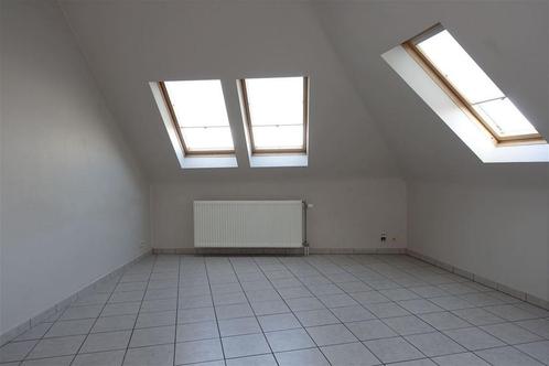 Appartement à Leuze-En-Hainaut, 2 chambres, Immo, Maisons à louer, Appartement