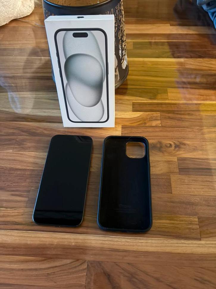 iPhone 15 128 GB, Télécoms, Téléphonie mobile | Apple iPhone, Comme neuf, 128 GB, iPhone 15, Noir, Enlèvement