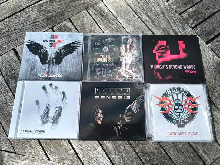 Gothic, industrial, EBM, electro, post-punk, darkwave, folk, Cd's en Dvd's, Cd's | Hardrock en Metal, Zo goed als nieuw, Ophalen of Verzenden