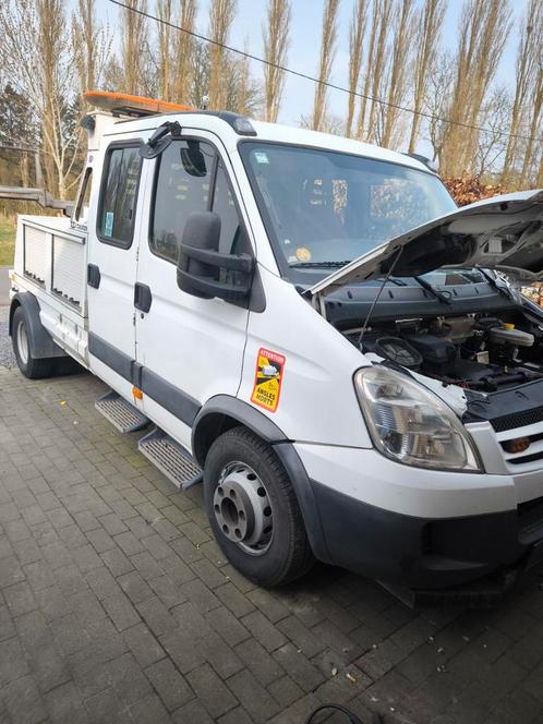 Dépanneuse Iveco takelwagen oprijwagen permis c, Auto's, Bestelwagens en Lichte vracht, Particulier, Iveco, Diesel, Ophalen