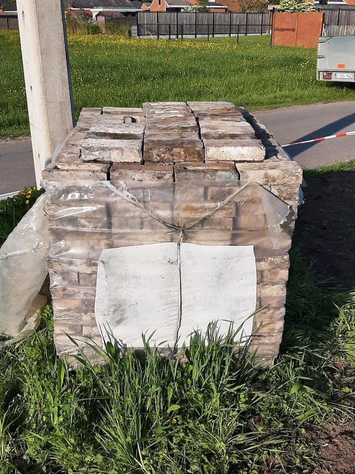 Pallet gevelstenen, Bricolage & Construction, Briques, Enlèvement