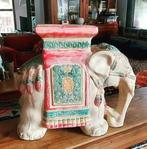 Grande table végétale éléphant en céramique de 40cm de long, Antiquités & Art, Enlèvement ou Envoi