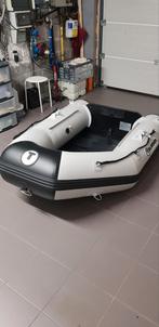 Dinghy nieuwstaat, Ophalen, Motorboot