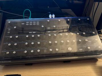 Novation Peak beschikbaar voor biedingen