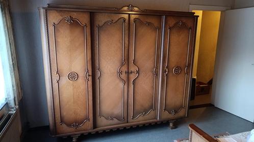 2 persoons slaapkamer met 4 deurs kleerkast, Huis en Inrichting, Slaapkamer | Complete slaapkamers, Gebruikt, Tweepersoons, Ophalen