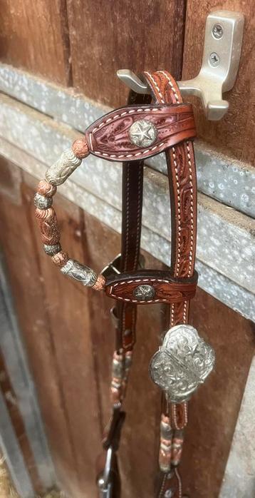 Western show hoofdstel maat cob westernhoofdstel beschikbaar voor biedingen