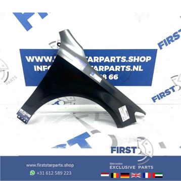 W117 ZIJSCHERM RECHTS A1178810201 Mercedes CLA voorscherm sc beschikbaar voor biedingen