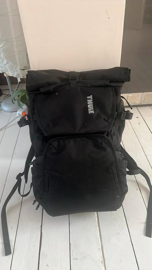 Thule Covert 32l, Audio, Tv en Foto, Foto | Cameratassen, Zo goed als nieuw, Rugtas, Overige merken, Ophalen