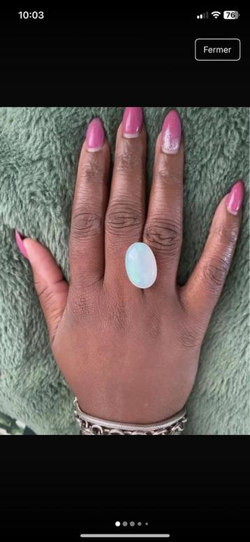 23.78 karaat gecertificeerd opaal beschikbaar voor biedingen