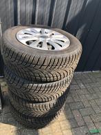 215-60-16 99H VW Seat Skoda Audi Volkswagen Winterbanden Dun, 16 inch, Banden en Velgen, Personenwagen, Gebruikt