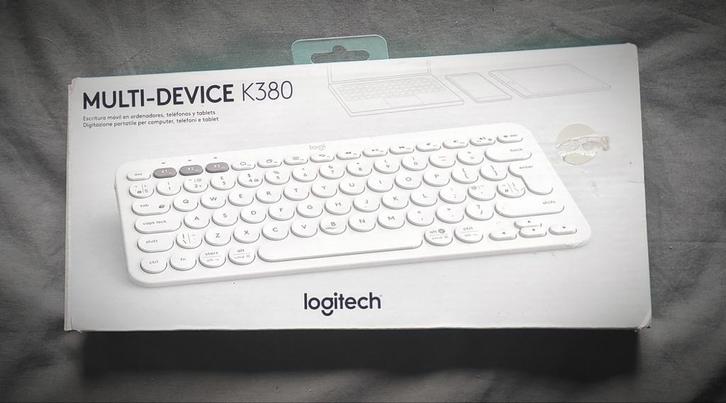 Logitech toetsenbord voor meerdere apparaten k380 - bluetoot, Computers en Software, Toetsenborden, Nieuw, Qwerty, Ergonomisch