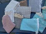 Set van 11 plaids / dekentjes - verschillende kleuren, Ophalen, Zo goed als nieuw